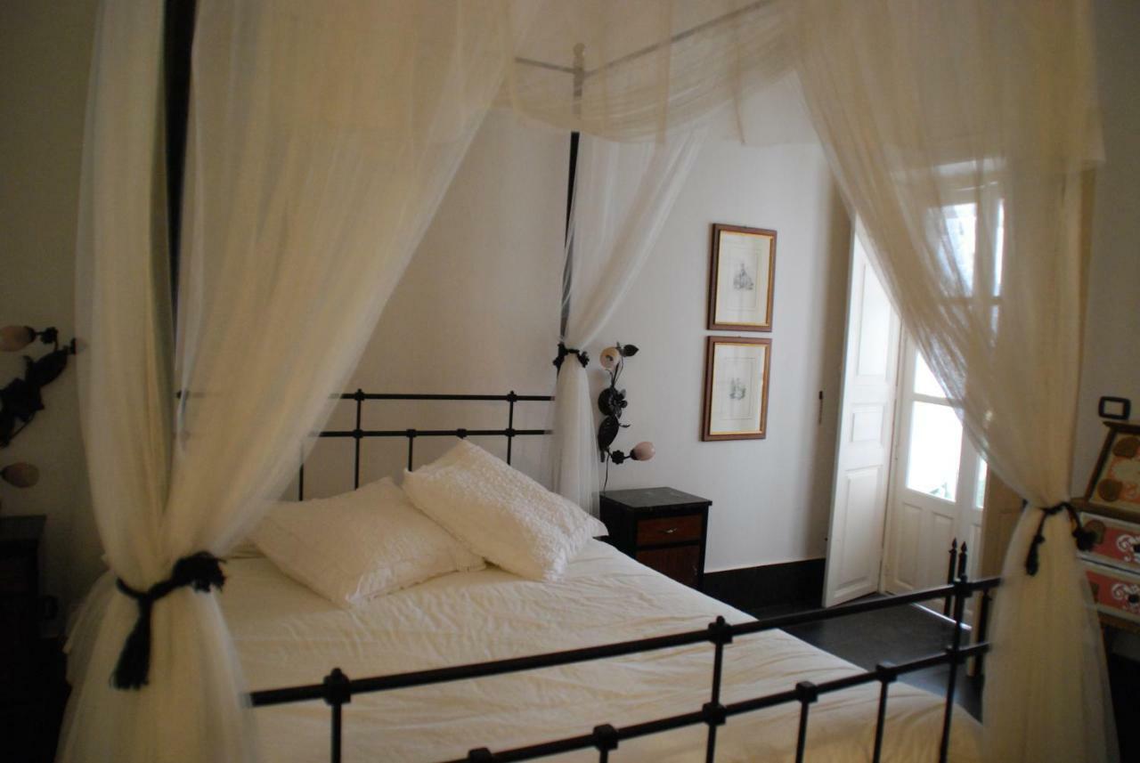 Lusso Al Duomo Di Ortigia Apartment Syracuse Bagian luar foto